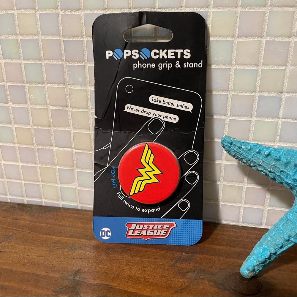 Wonder Woman Classic Logo PopSockets Standard PopGrip